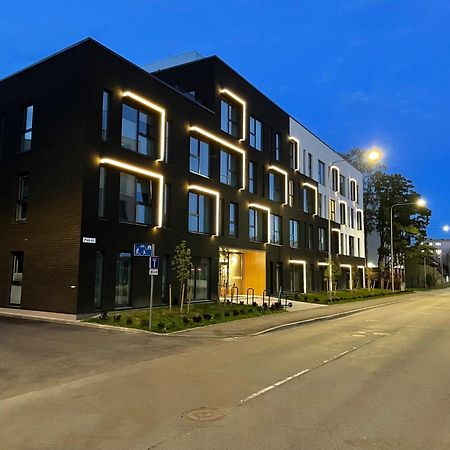 Rare Apartments - Self Check-In Miniapartments Тарту Екстериор снимка