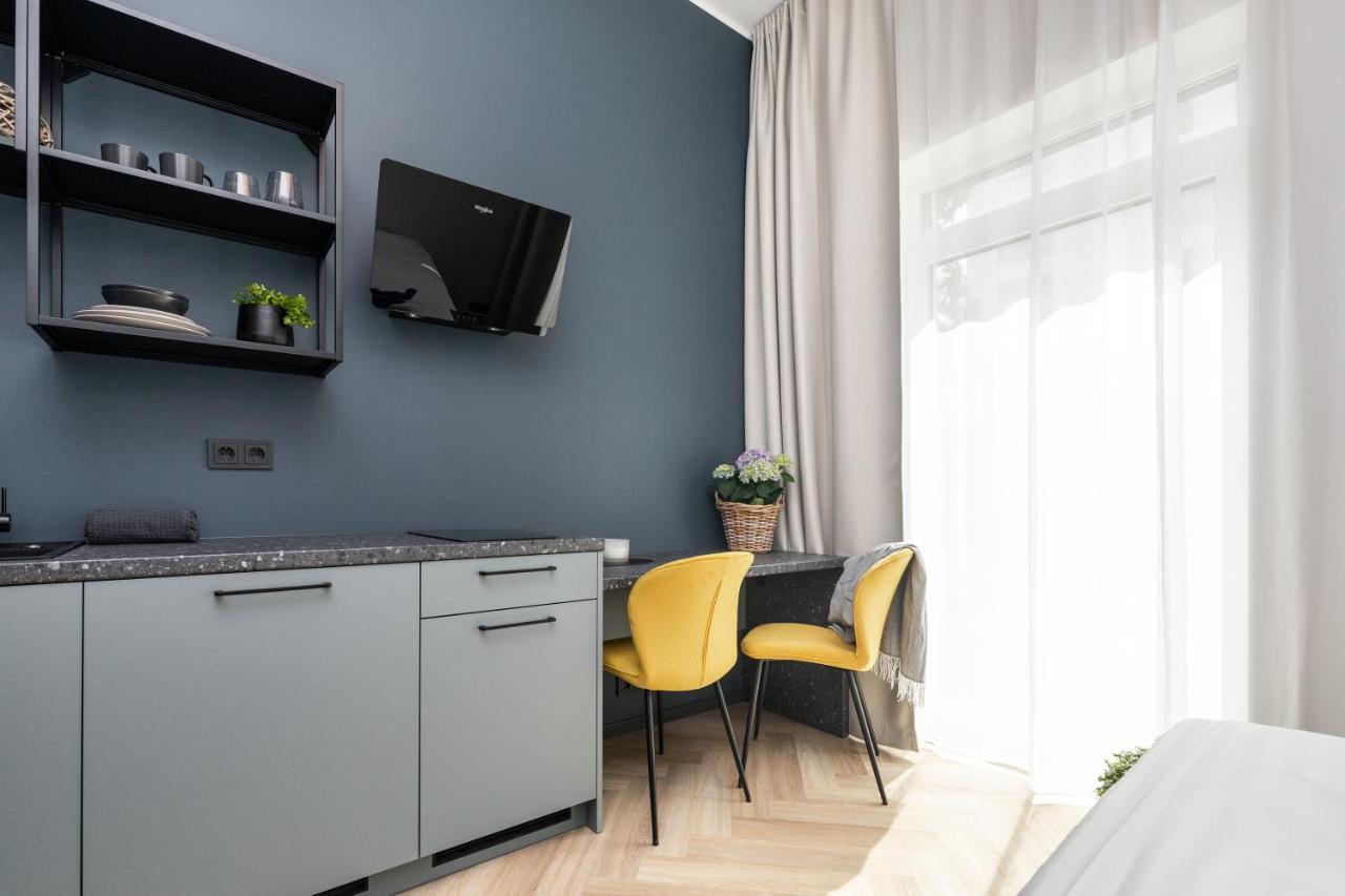 Rare Apartments - Self Check-In Miniapartments Тарту Екстериор снимка