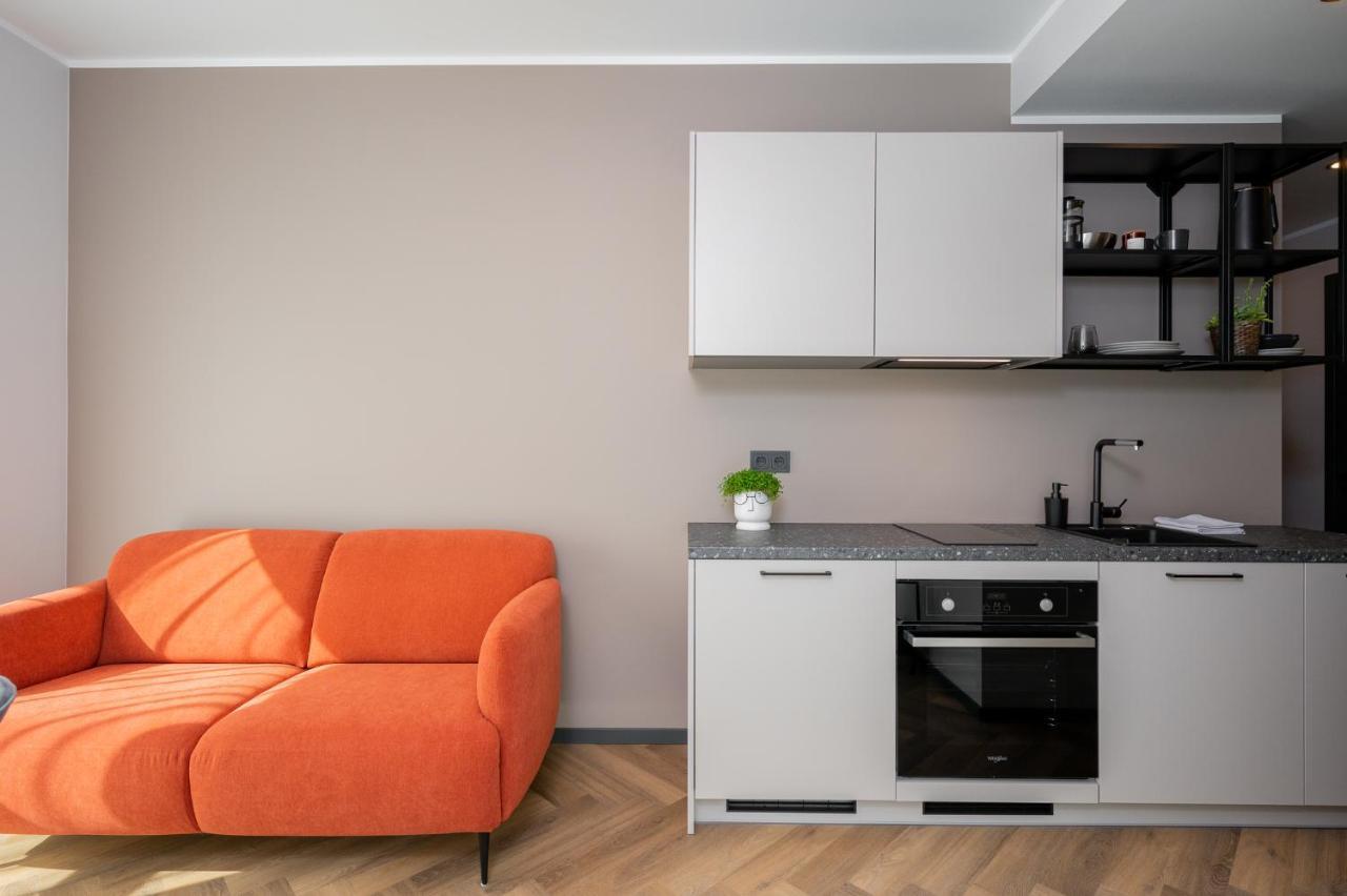 Rare Apartments - Self Check-In Miniapartments Тарту Екстериор снимка