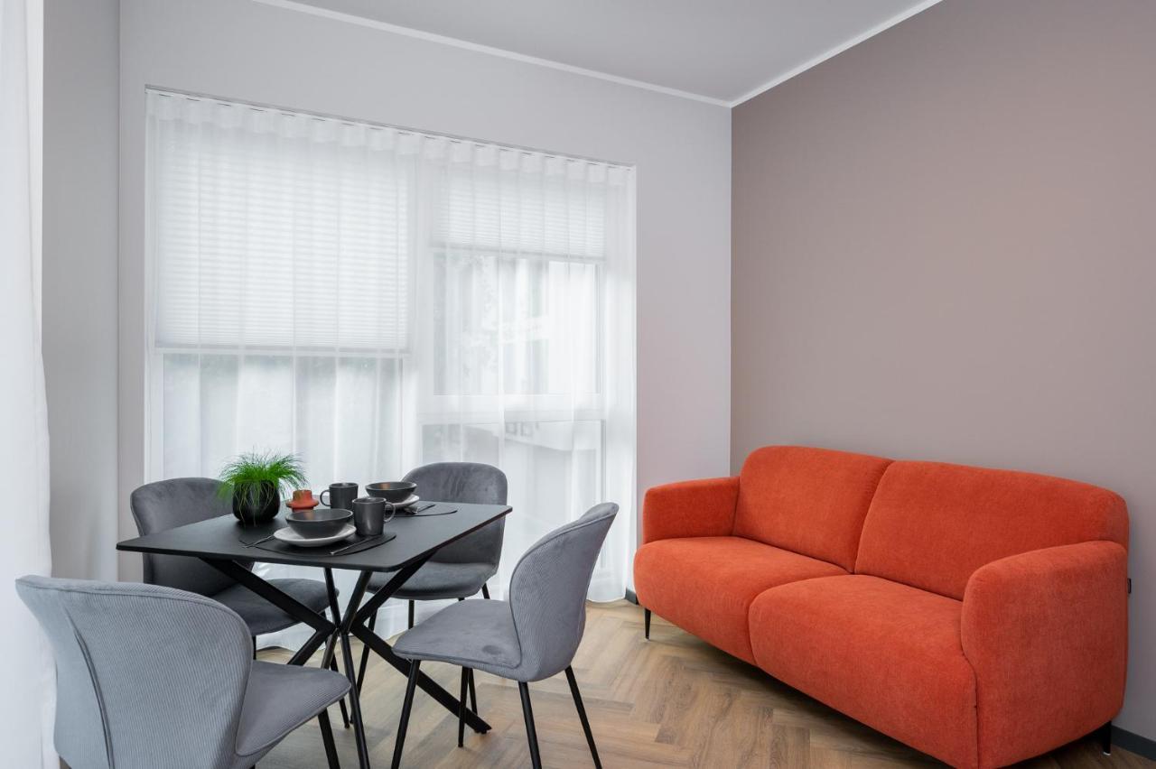 Rare Apartments - Self Check-In Miniapartments Тарту Екстериор снимка