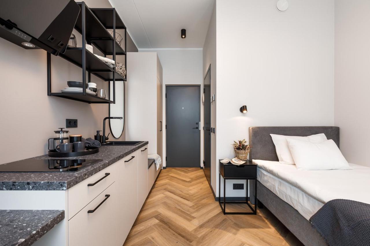 Rare Apartments - Self Check-In Miniapartments Тарту Екстериор снимка