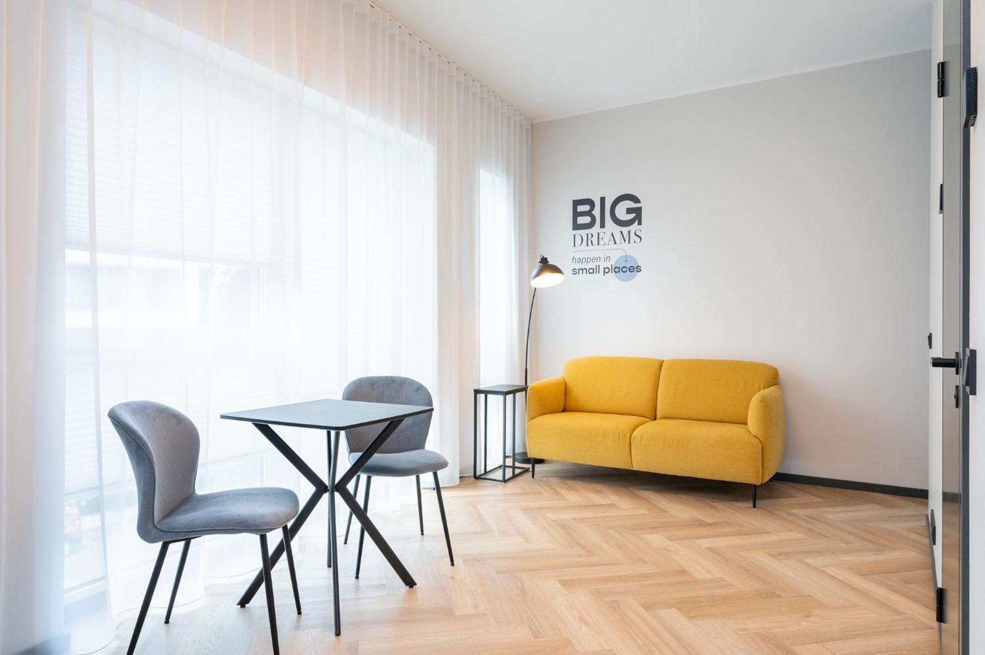 Rare Apartments - Self Check-In Miniapartments Тарту Екстериор снимка